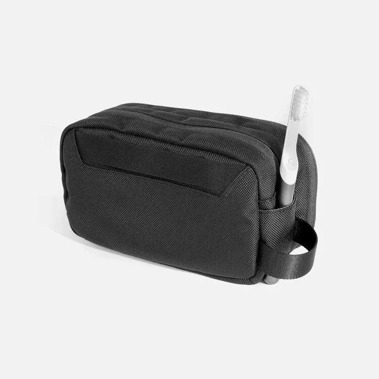 AER Dopp Kit 2 Black