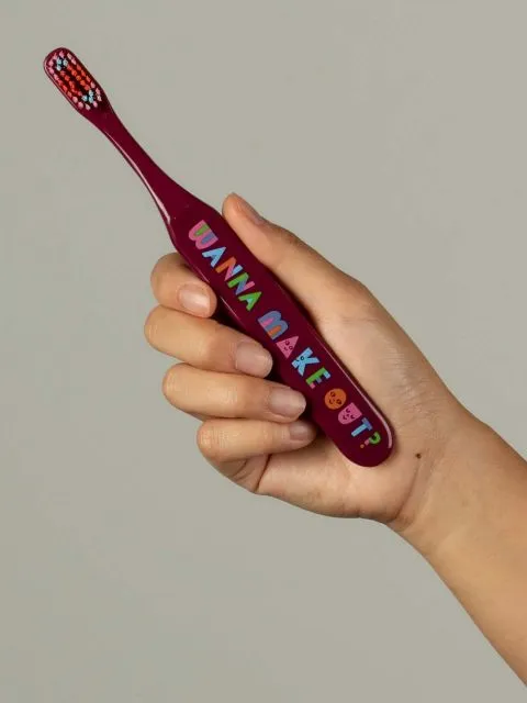 BlueQ "Wanna Make Out" Toothbrush