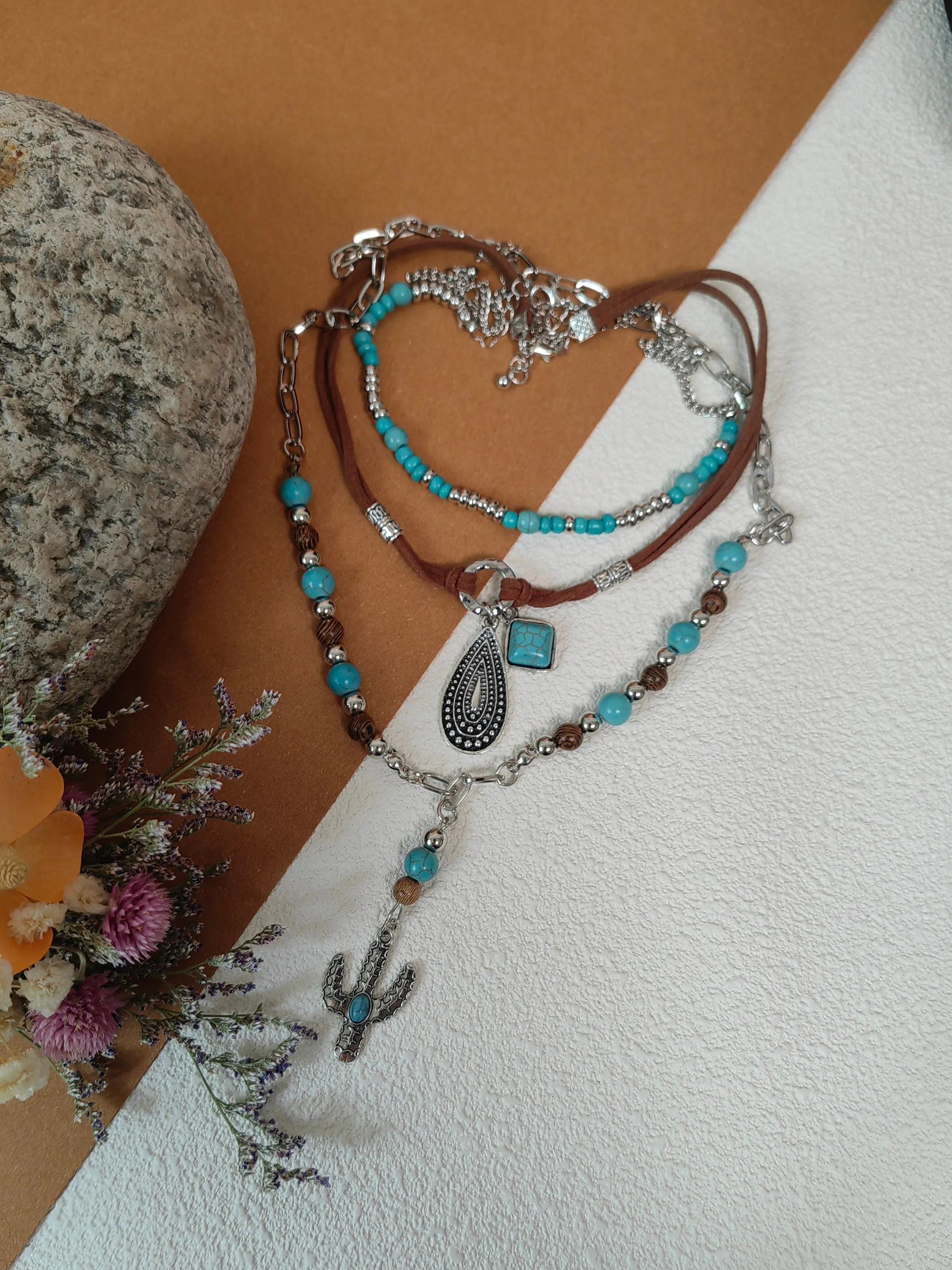 Layered Cord Imitation Turquoise Stone Beaded  Pendant Necklace Set