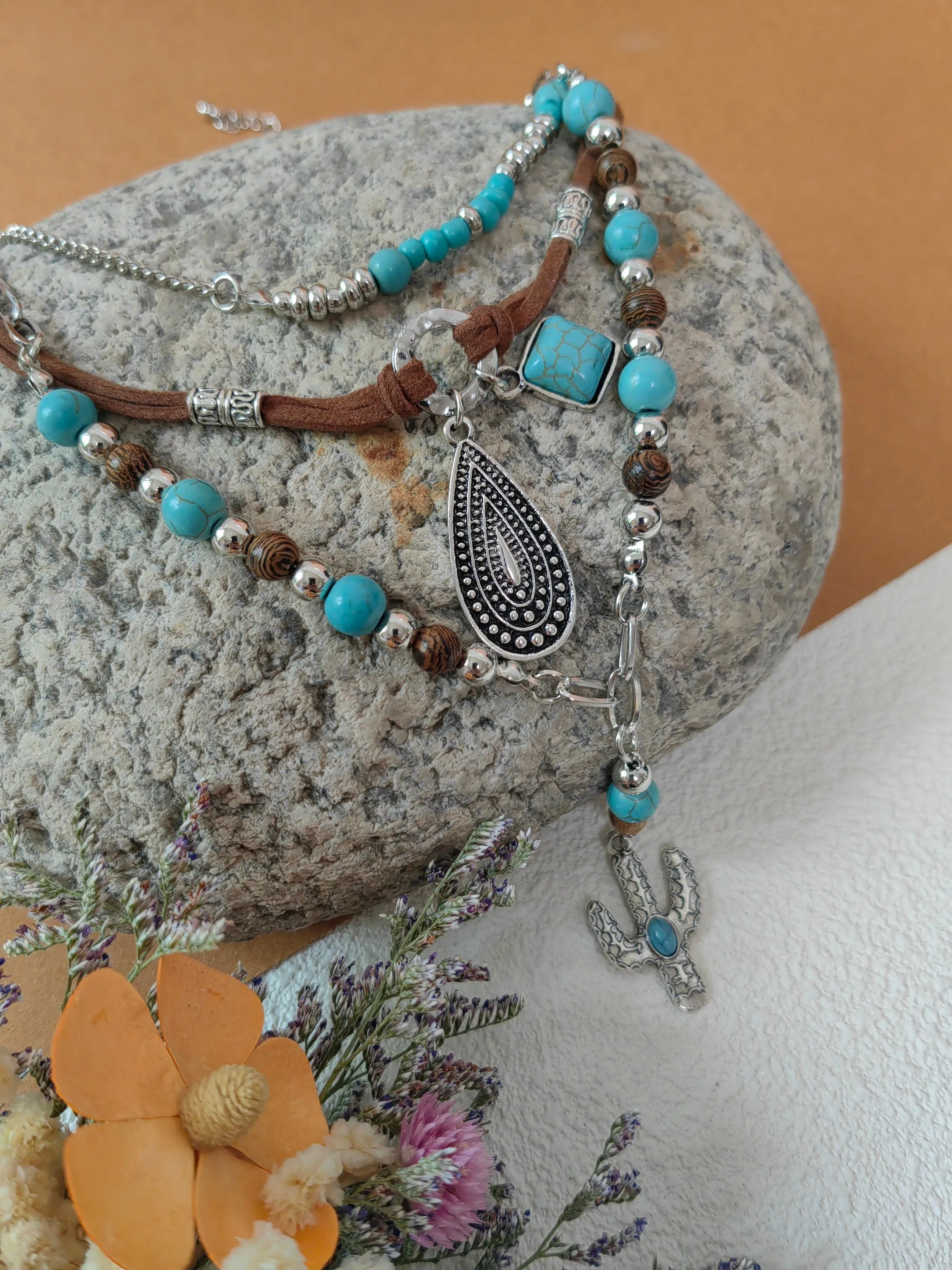 Layered Cord Imitation Turquoise Stone Beaded  Pendant Necklace Set